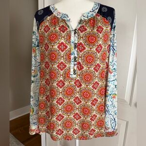 Women’s blouse